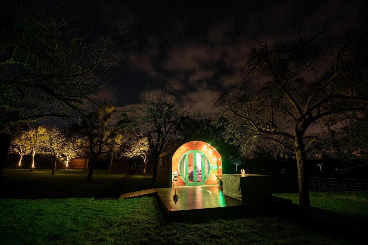 Orchard Farm Luxury Glamping Villa Glastonbury Exterior photo