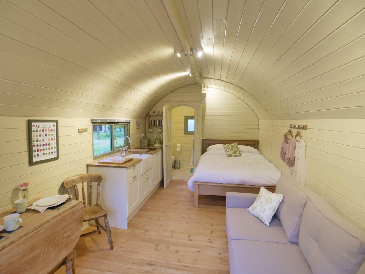 Orchard Farm Luxury Glamping Villa Glastonbury Exterior photo