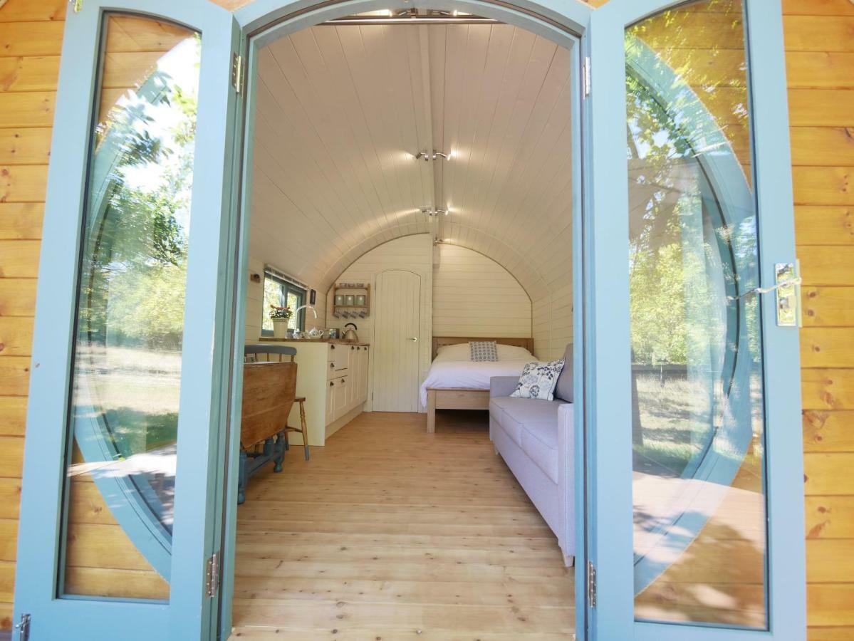 Orchard Farm Luxury Glamping Villa Glastonbury Exterior photo